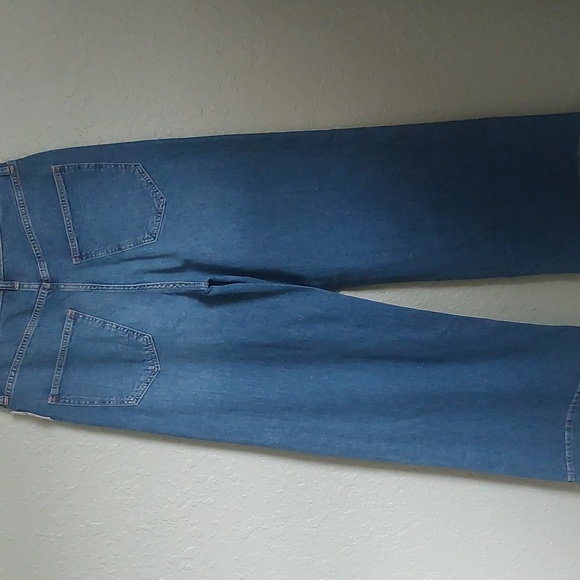 Gap NWT ๐ - Picture 7 of 13